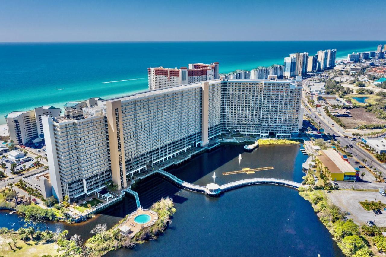 Apartment Luxurious 4 Bedroom Condo! Gulf Views! Sleeps 10 & Easy Beach Access! By Dolce Vita Getaways Pcb Panama City Beach