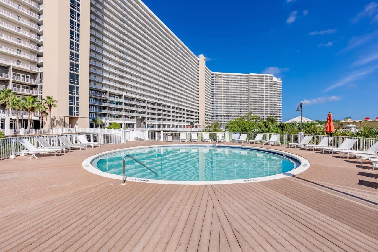 Apartment Luxurious 4 Bedroom Condo! Gulf Views! Sleeps 10 & Easy Beach Access! By Dolce Vita Getaways Pcb *