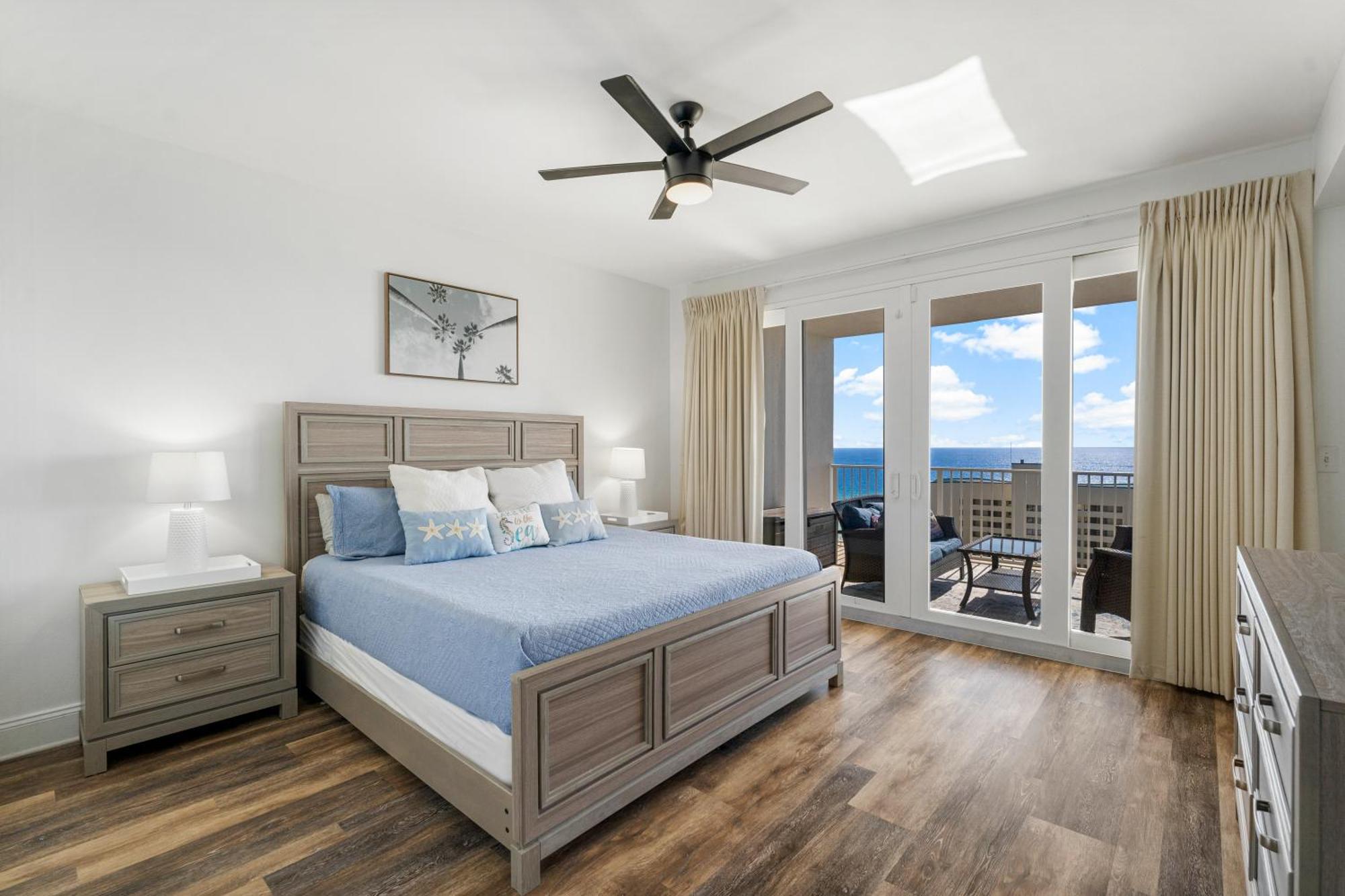 Luxurious 4 Bedroom Condo! Gulf Views! Sleeps 10 & Easy Beach Access! By Dolce Vita Getaways Pcb Apartment
